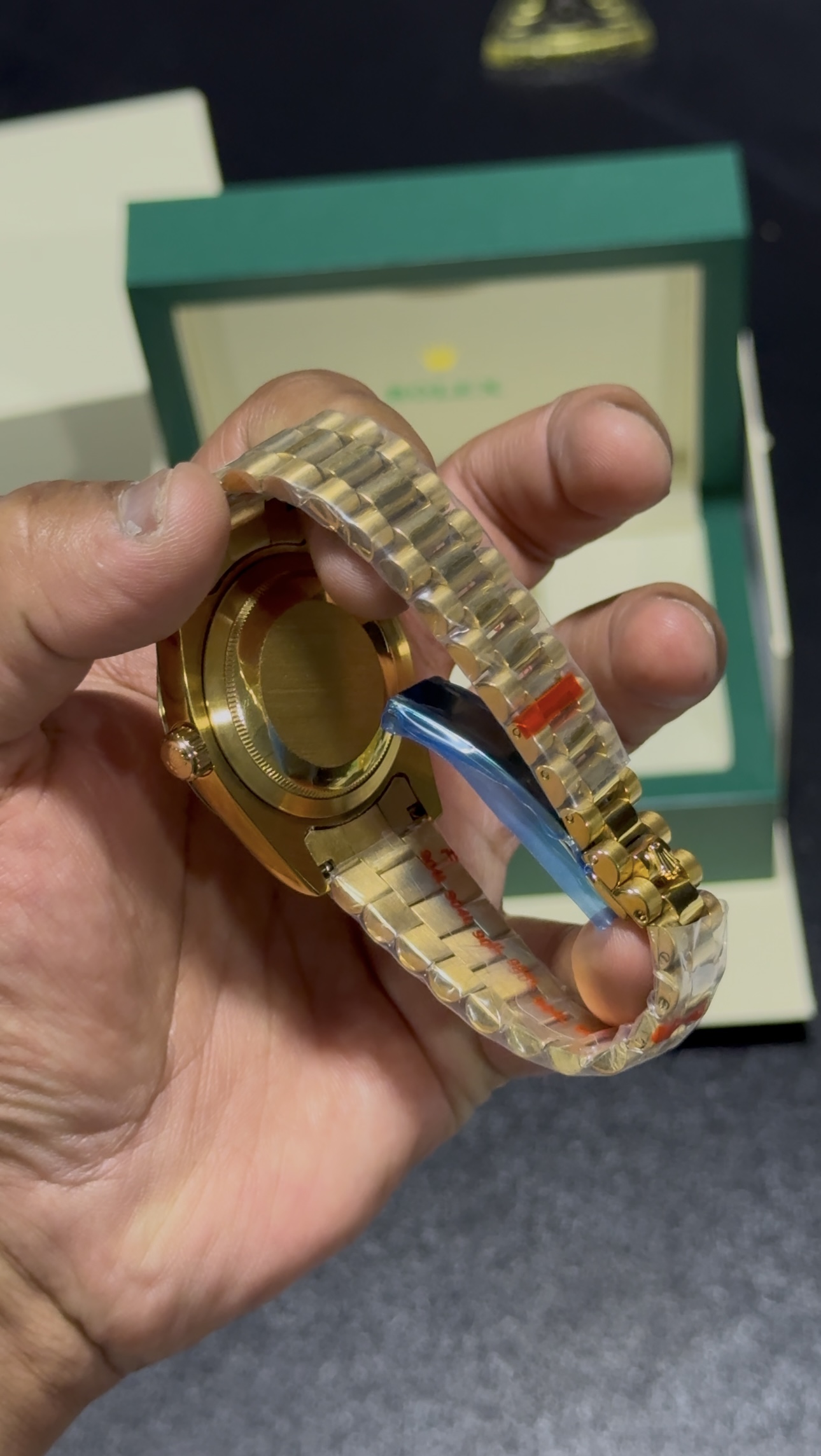 DayDate - Gold Dial - Gold President Bracelet