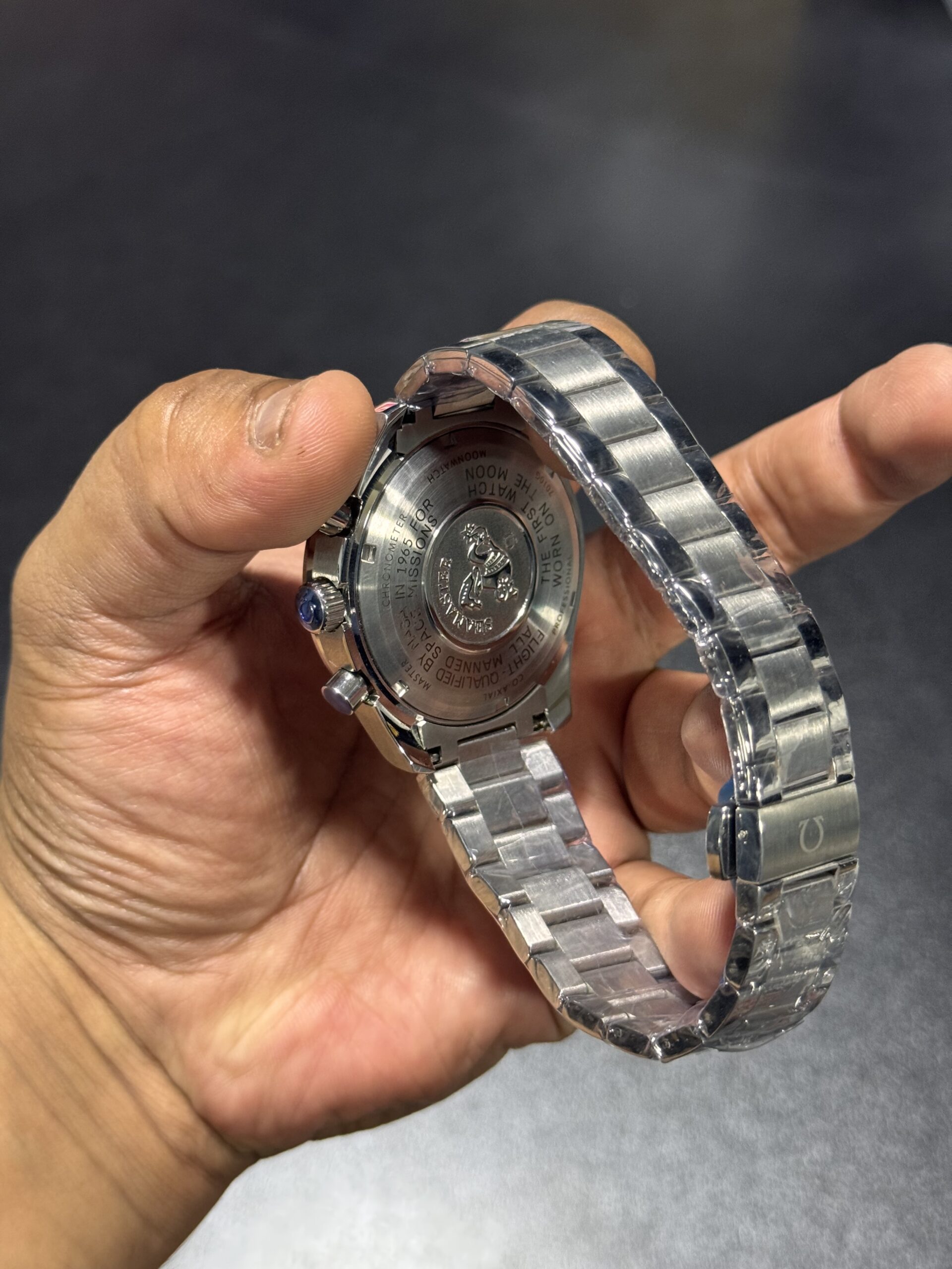 Speedmaster - Chrono - Red Dial - Silver Bracelet