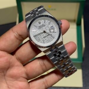 Land-Dweller - White Dial - Silver Bracelet