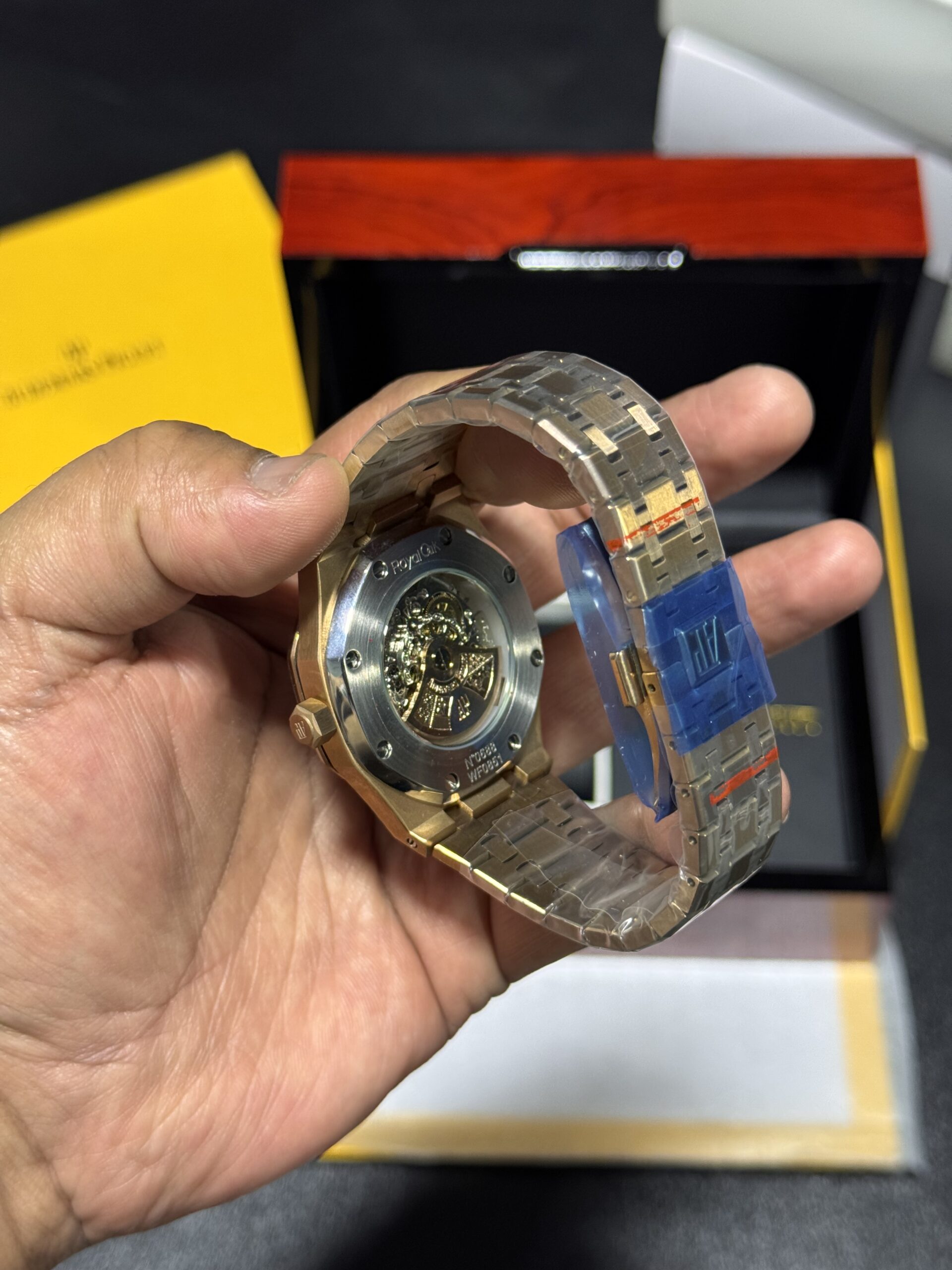 AP Skeleton - Grey Dial - Rosegold Bracelet