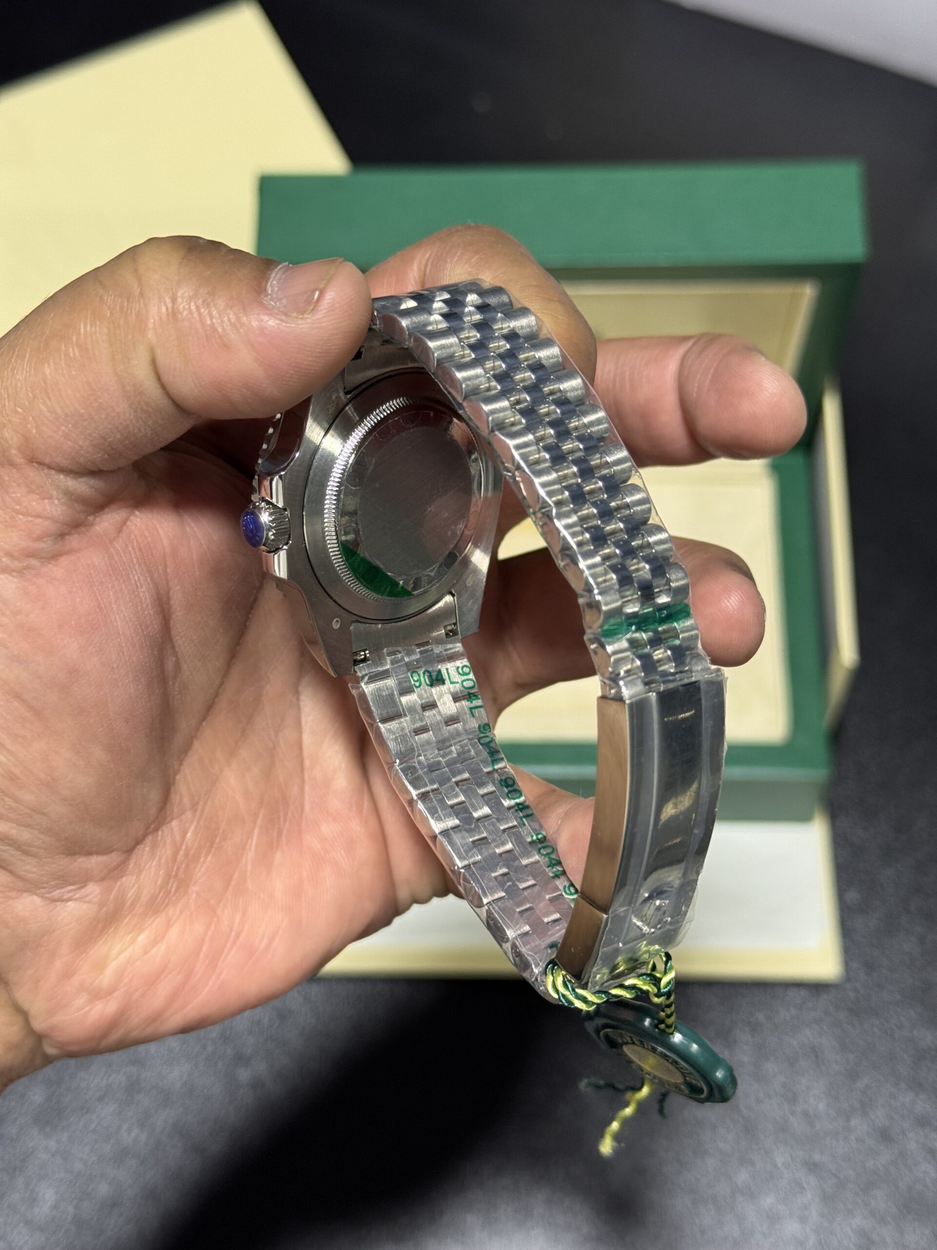 GMT - Bruce Wayne - Black Dial - Silver Jubilee Bracelet