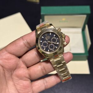 Daytona - Black Dial - Gold Oyster Bracelet